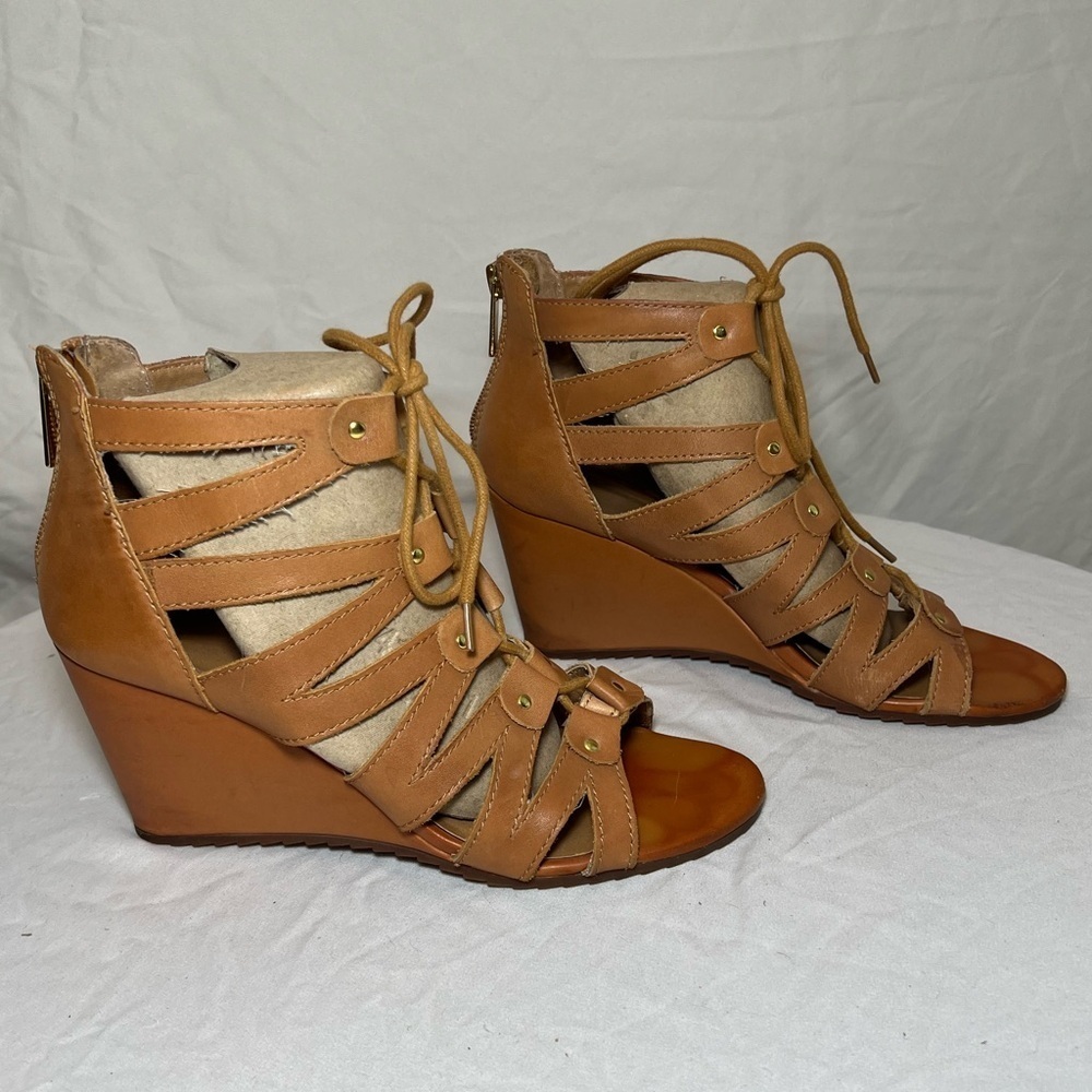 Lace-up Sandal Wedges - Tan/Brown - Size 7.5 - Great Condition!